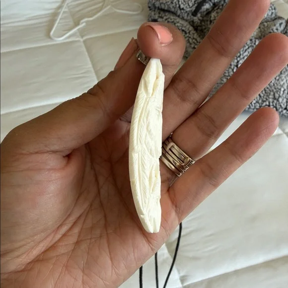 Carved Wolf Pendant Necklace - Picture 6 of 7